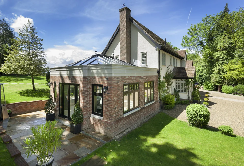 Family home with new windows and front door – Roundhay Windows And Doors