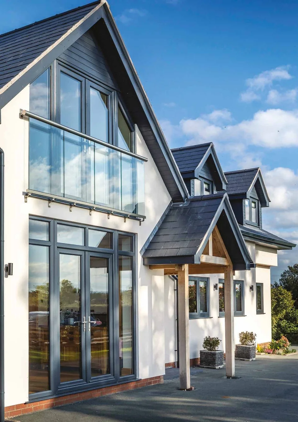 Contemporary home with floor-to-ceiling glazing – Roundhay Windows And Doors
